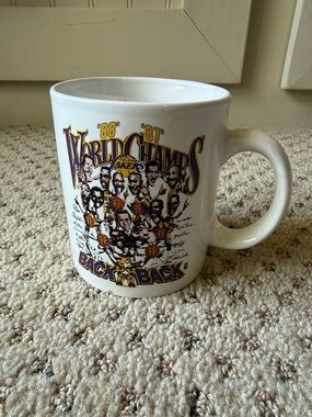 1987-1988 Los Angeles Lakers "Back to Back" World Champions vintagecoffee mug